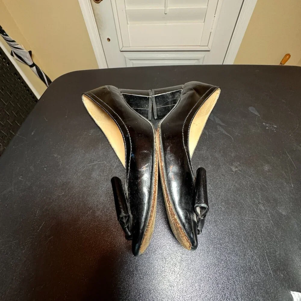 Kate Spade dijon bow black patent leather heeled shoes size 6.5